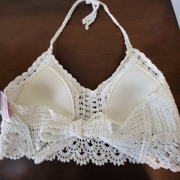 NWT White Macrame Crochet Crop Top size Small - Picture 2 of 4